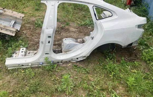 BMW 2 F44 Rear quarter panel TM16752