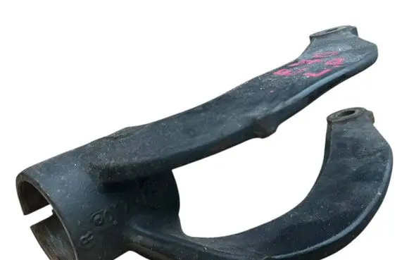 BMW X5 E70 Lower shock absorber bracket 6775086 8475084