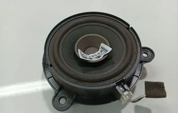 Renault Megane III Front door speaker 