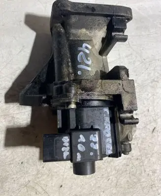 Citroen C-Crosser EGR valve 9656911780
