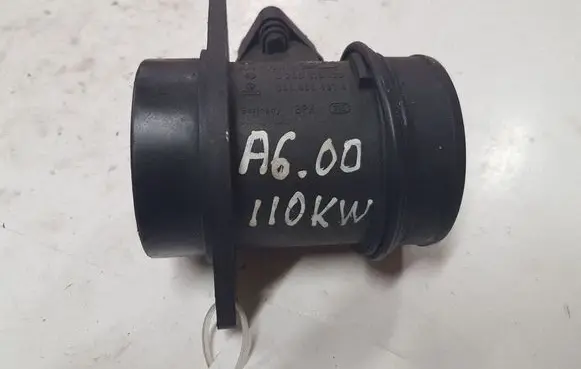 Volkswagen PASSAT B6 Mass air flow meter 0280218100