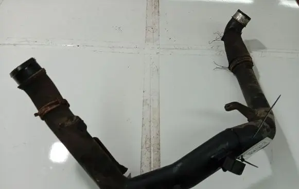 Skoda Fabia Mk2 (5J) Intercooler hose/pipe 
