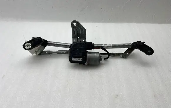 Front wiper linkage and motor
