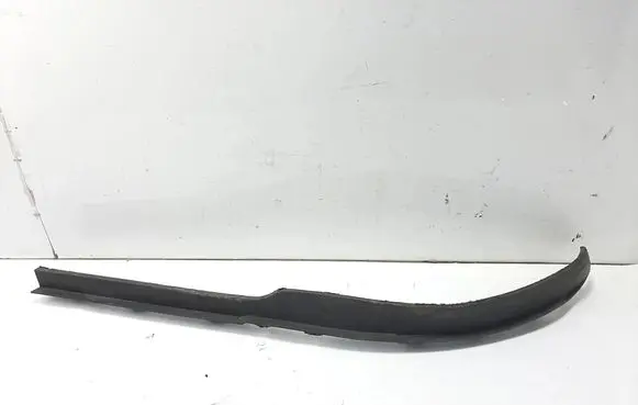 Opel Insignia B Front bumper lip 13491138