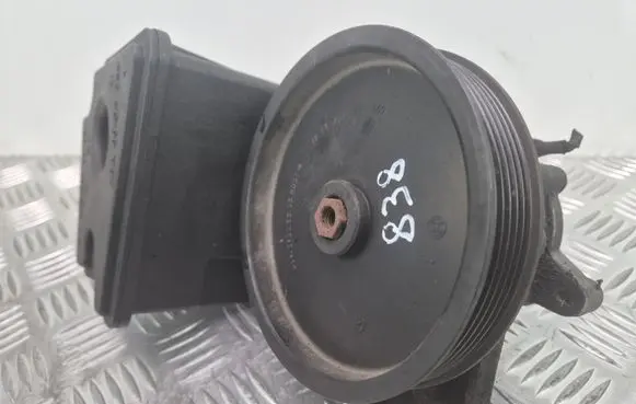 Mercedes-Benz E W211 Power steering pump 0054662001 LH2113596