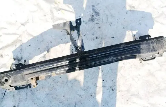 Skoda Superb B6 (3T) Front bumper cross member