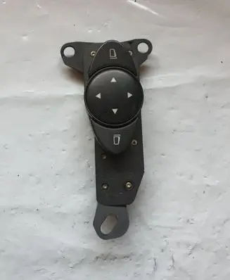Mercedes-Benz E W211 Wing mirror switch A2118219158