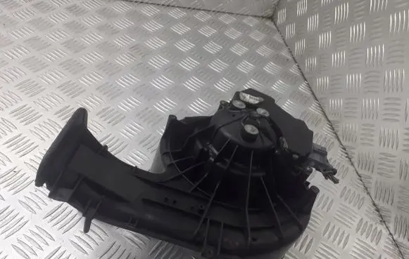 Saab 9-3 Ver1 Front door blower motor 