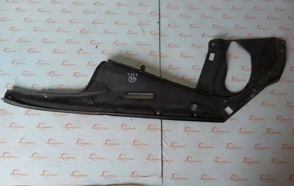 BMW 6 F06 Gran coupe Engine bonnet/hood lock trim molding 7211930