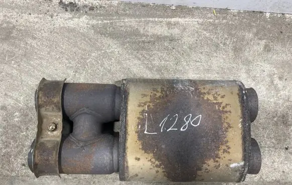 Maserati Levante Middle muffler/silencer 8207680X