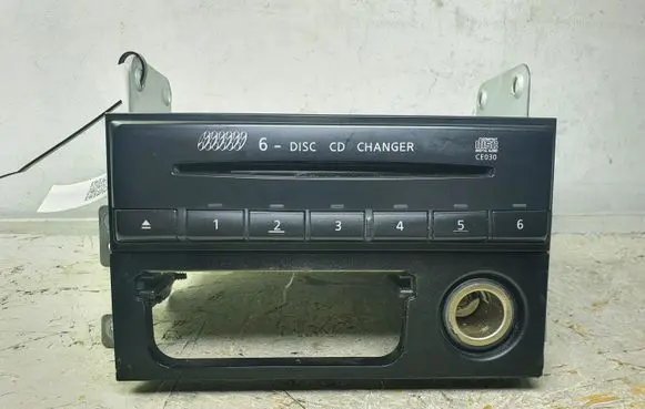 Nissan X-Trail T30 CD/DVD changer 281844M560