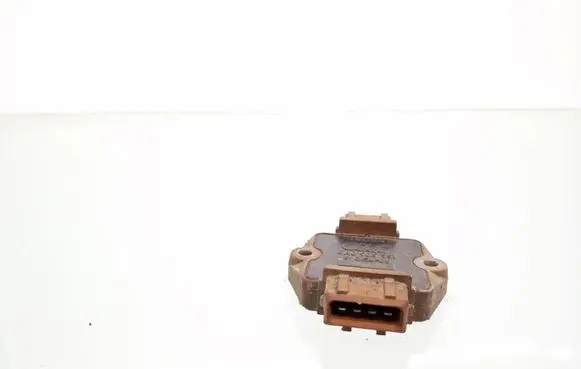 Audi A8 S8 D2 4D Ignition amplifier control unit 4A0905351