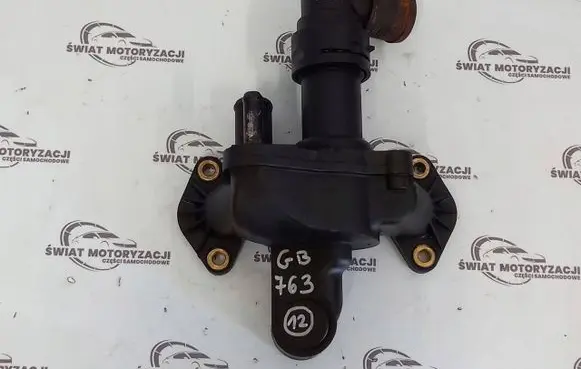 Land Rover Discovery 3 - LR3 Thermostat housing 4H2Q-8592-BF