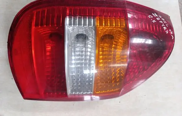 Opel Zafira A Rear/tail lights