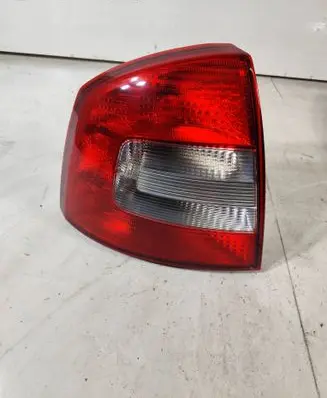 Skoda Octavia Mk2 (1Z) Rear/tail lights 1Z5945111B VP4SHX13405B