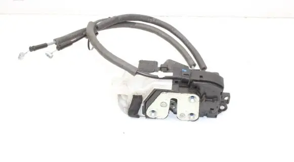 Hyundai ix35 Front door lock 813202Y020