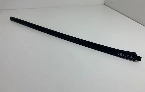Honda CR-V Windshield trim