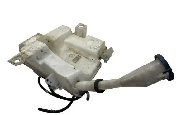 Ford Focus Windshield washer fluid reservoir/tank BV6117B613DA BV6117B613E