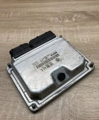 Volkswagen Polo IV 9N3 Engine control unit/module ECU 038906012EL 0281010660