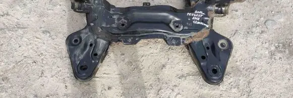 Peugeot 2008 I Front subframe