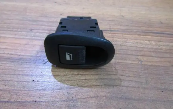 Citroen Xsara Electric window control switch 2594301