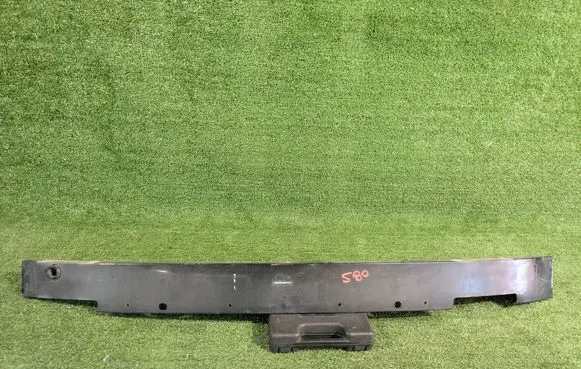 Volvo XC60 Front bumper support beam 