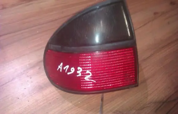 Renault Laguna I Rear/tail lights