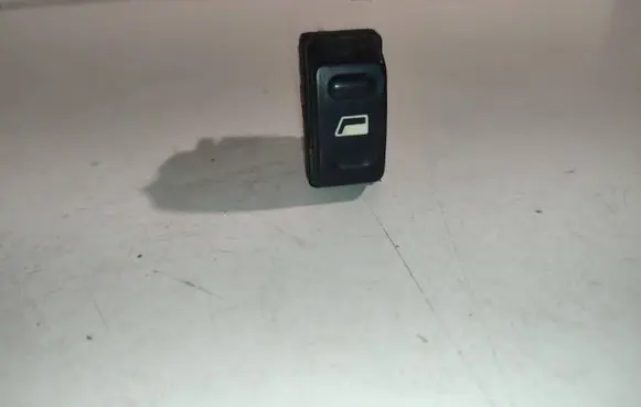 Citroen Xsara Picasso Electric window control switch 22681 A0120