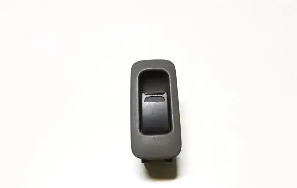 Suzuki Grand Vitara I Electric window control switch 3799575F0 C8HS35
