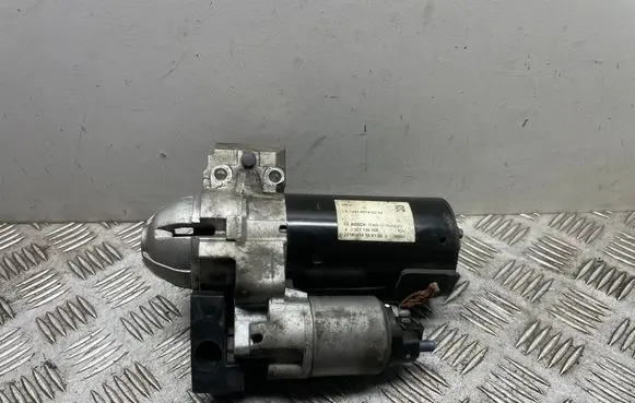 BMW 4 F36 Gran coupe Starter motor 8574102