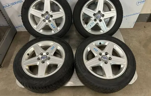 Volvo V50 R16 alloy rim 30671413