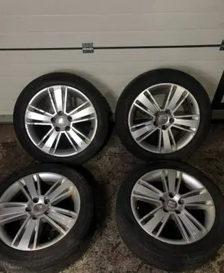 Seat Alhambra (Mk2) R17 alloy rim 7N5601025A