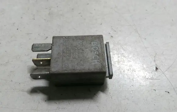 Volkswagen Golf V Other relay 1K0951253