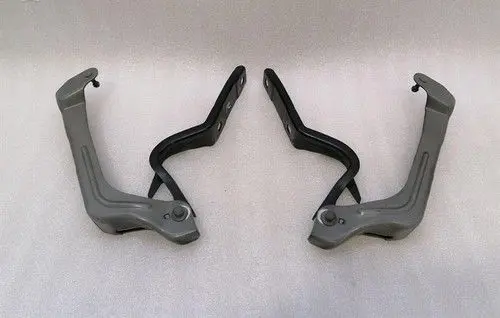 Maserati GranTurismo Engine bonnet/hood hinges 670001873