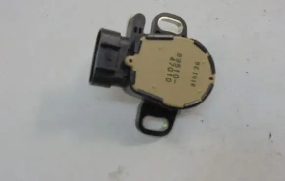 Toyota Prius+ (ZVW40) Brake pedal 8951047010