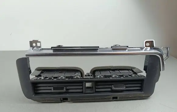 Nissan X-Trail T33 Dash center air vent grill 68751BR24A 50010381