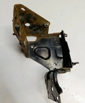 Citroen DS3 ABS pump bracket 651781