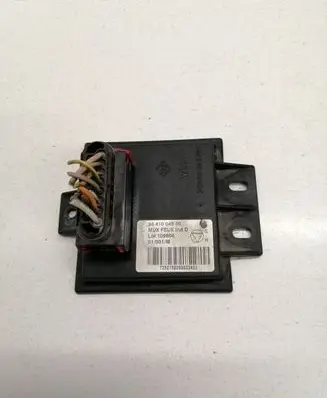 Peugeot 607 Ignition amplifier control unit 9641004580