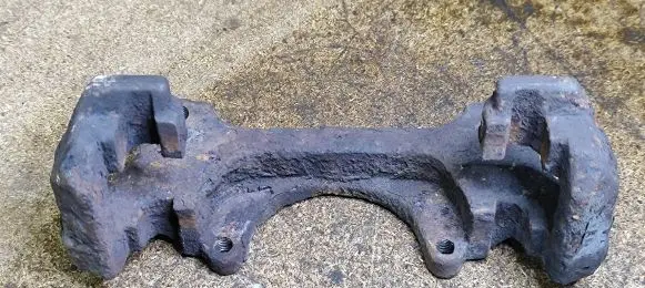 Volkswagen PASSAT B6 Front Brake Caliper Pad/Carrier 