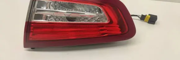 Citroen DS5 Tailgate rear/tail lights 9803167980 B81CCFFRE 26220212