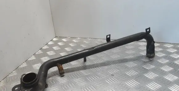 Audi A6 S6 C5 4B Engine coolant pipe/hose 06B121071L