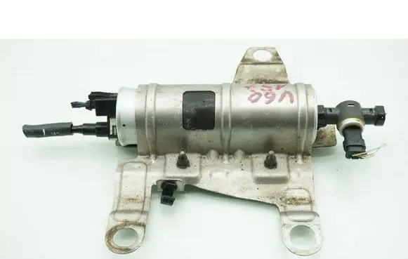 Volvo V60 Fuel filter housing 31452243