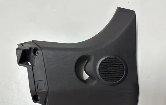 Ford Explorer (C) pillar trim BB53117851749