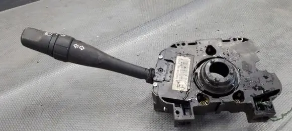 Nissan Almera N16 Fog light switch 540346198