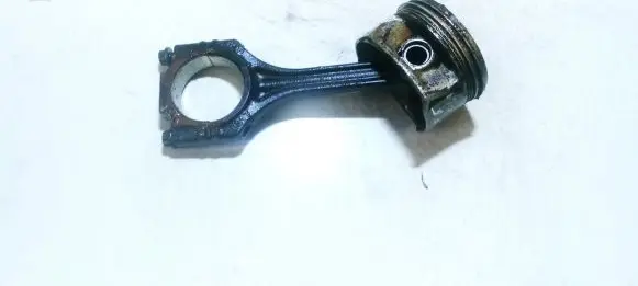 Volkswagen Golf V Piston with connecting rod 036lah