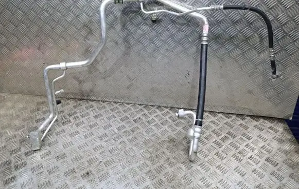 SsangYong Tivoli Air conditioning (A/C) pipe/hose 68620-35151