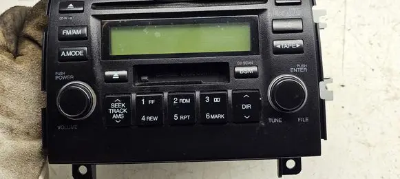 Radio/CD/DVD/GPS head unit