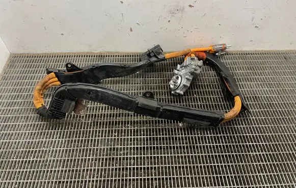 Mercedes-Benz C W205 Electric car charging cable A2135450528 AP213AC006