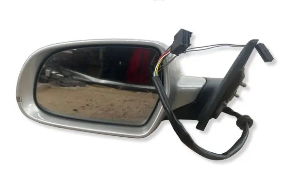 Audi A5 8T 8F Front door electric wing mirror E1021053
