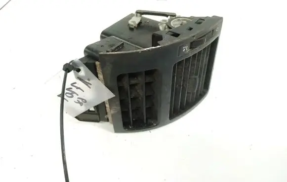 Volkswagen Touran I Dash center air vent grill 1T0819703A